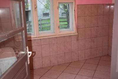 Casă cu 5 camere cu Teren 1925 Mp în Bran - 4