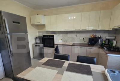 Casă cu 4 camere cu Teren 820 Mp în Dumbrăvița