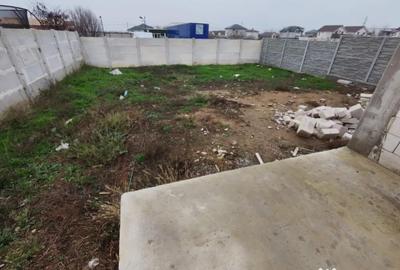 Casă cu 4 camere cu Teren 450 Mp în Malu Mare - 2