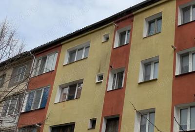 Apartament cu 2 camere nedecomandat în Central - 4