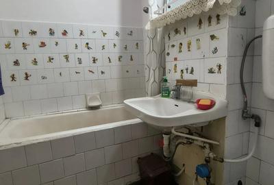 Apartament cu 2 camere decomandat în Rogerius