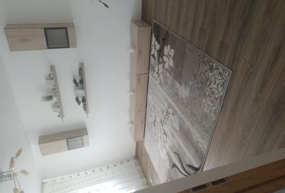 Apartament cu 3 camere decomandat în Sânmartin - 1