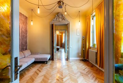OPORTUNITATE ! Casa Renovata Zona Premium ! INVESTITIE - 2