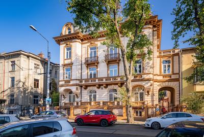 Casă individuală cu 5 camere cu Canalizare în Cișmigiu - 2