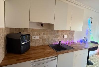 Studio la poalele Cetatii Devei - 1