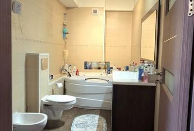 Apartament cu 3 camere semidecomandat în Zona Industrială - 6