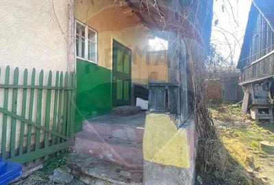 Casă cu 3 camere cu Teren 1163 Mp în Central - 3