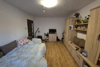 Apartament 3 camere, 2 bai, 64mp, decomandat, zona Intre Lacuri - 2