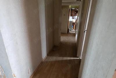 Apartament 4 camere de vanzare Alexandru Obregia - Piata Straduintei - 4