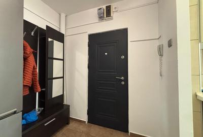 Apartament cu 3 camere semidecomandat în Pantelimon - 2