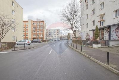 Garsonieră nedecomandată în Tractorul - 17