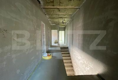 Duplex cu 4 camere cu Canalizare în Central - 8