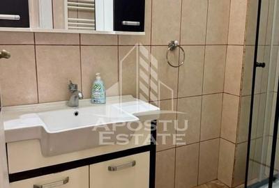 Apartament 2 camere,la casa,curte comuna,zona Dambovita - 9