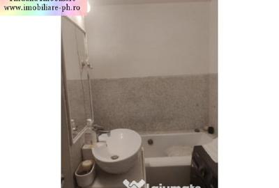 Apartament 2 camere de vanzare : 9 Mai-(Domnisori),centrala termica - 6
