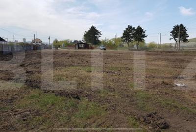 Teren de 6500 mp, în Industrială - 3