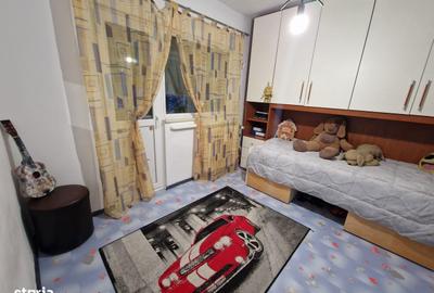 Apartament cu 2 camere decomandat în Calea București - 8