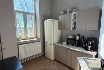 Apartament cu 5 camere semidecomandat în Peninsula - 3