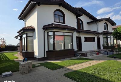 Casă cu 4 camere în Central - 3