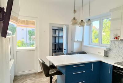 Apartament cu 4 camere semidecomandat, mobilat în Central - 2