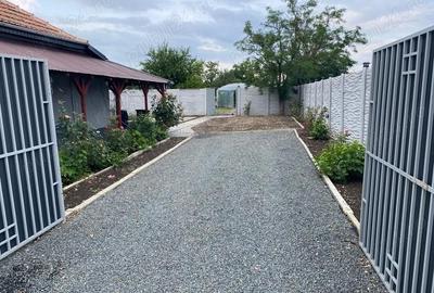 Casă cu 3 camere în Jamu Mare - 10