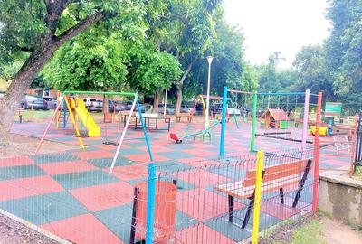 Fraidorf apartament cu doua camere in preajma liceului auto - 1