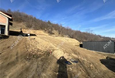 Teren de 1641 mp, în Central