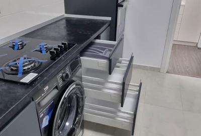 Apartament cu 3 camere decomandat în Orizont
