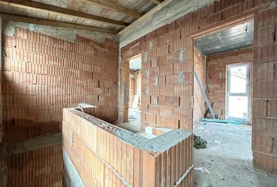 Duplex despartit prin camera tehnica, 117 mp utili - Ghiroda - 13