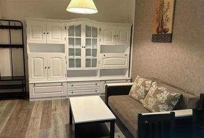 Apartament cu 3 camere decomandat, mobilat în Vitan Mall