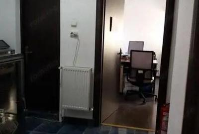 Apartament cu 5 camere decomandat în Decebal - 4