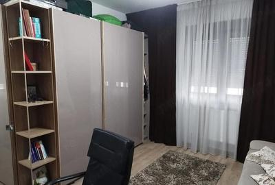 Apartament cu 3 camere decomandat în Ultracentral