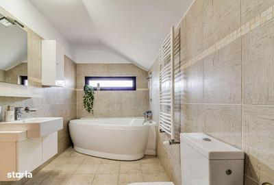 Casă cu 5 camere cu Teren 355 Mp în Central - 11