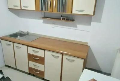 Casă cu Teren 350 Mp în Central - 4