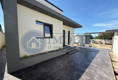 Casa-Damila-Gaze-Curent-Apa-Curte amenajata-La cheie-De V... - 2