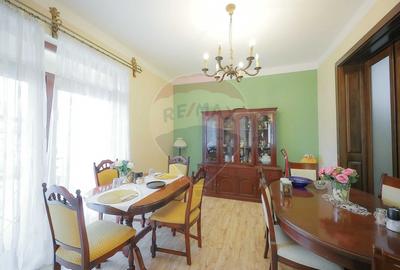 Hotel/Pensiune, de 438 mp, în Nufărul - 48