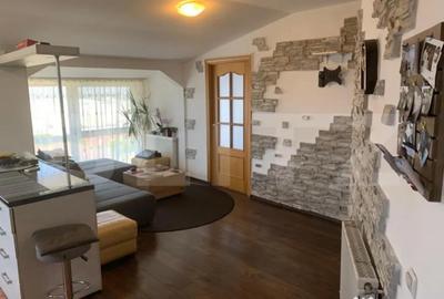 Apartament cu 3 camere semidecomandat în Mănăștur