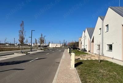 Casă cu 3 camere în Frumușani - 1