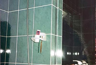 Apartament cu 4 camere decomandat în Central - 1