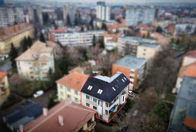 Spațiu comercial, de 800 mp, în Central - 3