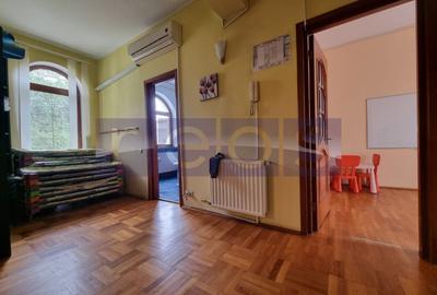 DE INCHIRIAT VILA  D+P+1+2 + CURTE | ZONA PARCUL CAROL - 15