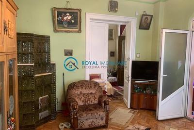 Royal Imobiliare - Vanzare Casa D+P+M, Ultracentral - 2