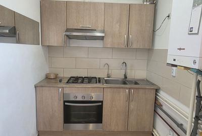 Casă individuală cu 5 camere cu Canalizare în Central - 5