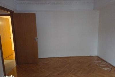 Apartament cu 3 camere în Militari - 3