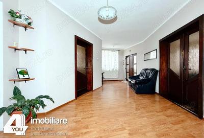 Casă cu Teren 1422 Mp în Cicir - 9