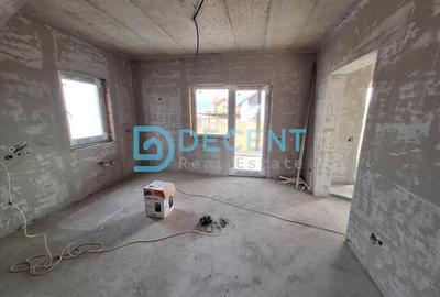 Casă cu 4 camere cu Canalizare în Cristian - 8