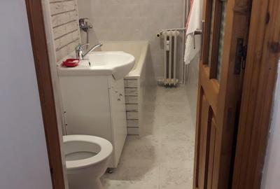 Apartament cu 2 camere decomandat în Universitate - 17