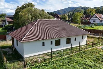 Casa noua pe un nivel - 4 camere, 150 mp, 2 fronturi stradale in Tocile - 8