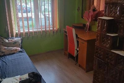 Apartament cu 3 camere decomandat în Grădiștea - 5
