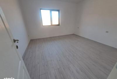 Casă cu 3 camere în Voinești - 11