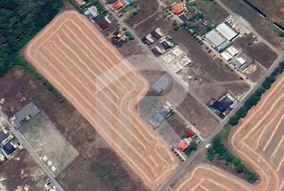 Teren de 420 mp, în Central